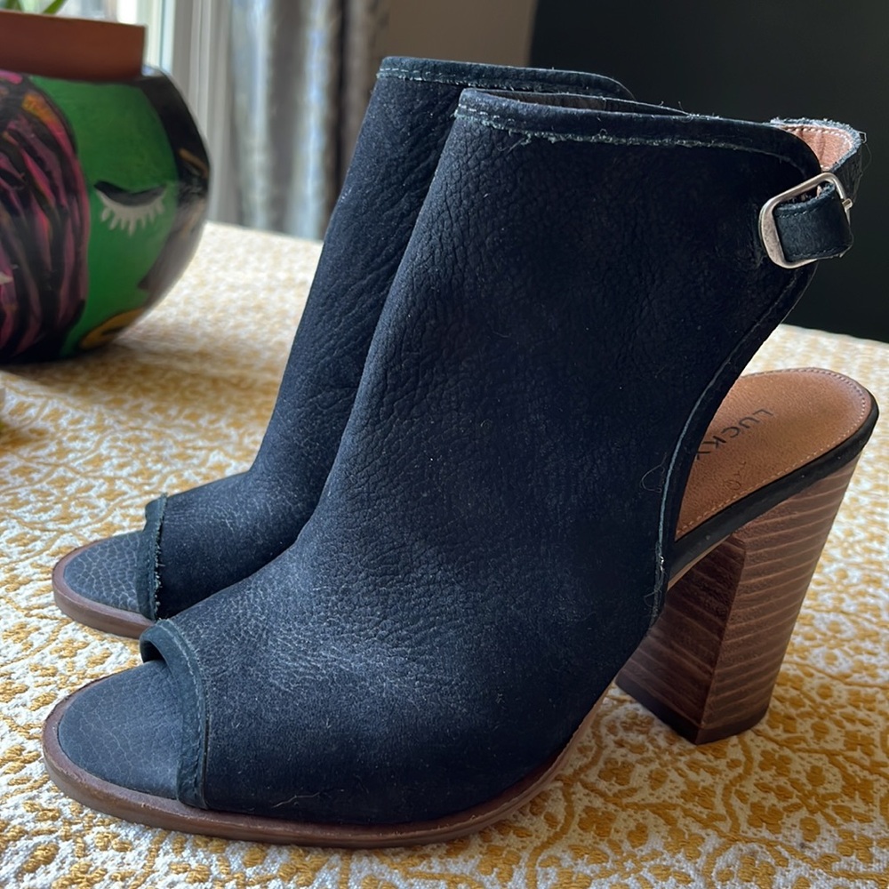 Lucky Brand shoes